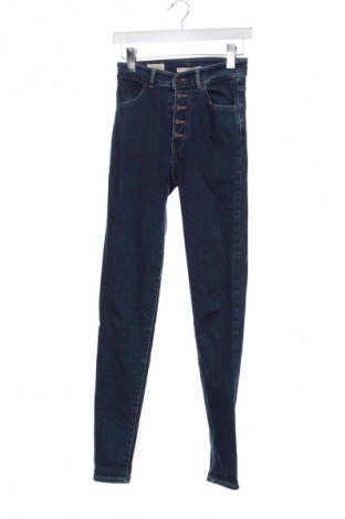 Γυναικείο Τζίν Levi's, Μέγεθος S, Χρώμα Μπλέ, Τιμή 22,99 €