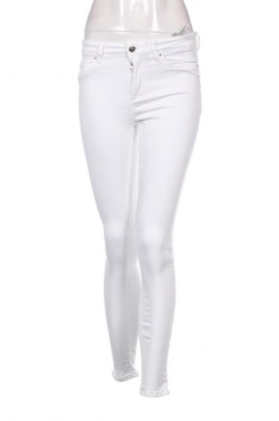 Blugi de femei ONLY, Mărime S, Culoare Alb, Preț 89,47 Lei