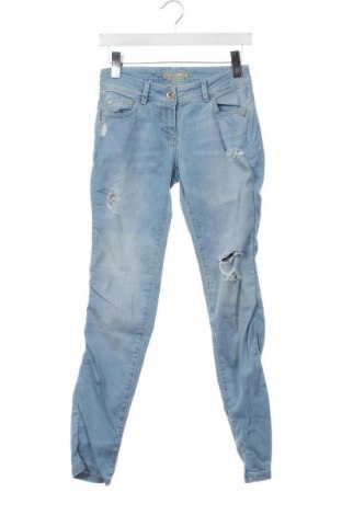 Damskie jeansy Patrizia Pepe, Rozmiar S, Kolor Niebieski, Cena 181,61 zł