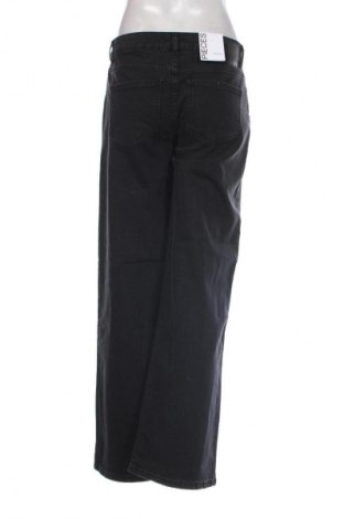 Blugi de femei Pieces, Mărime S, Culoare Negru, Preț 261,99 Lei