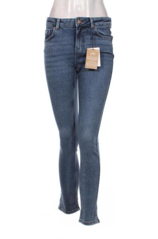 Damskie jeansy Pieces, Rozmiar M, Kolor Niebieski, Cena 252,99 zł