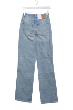 Damen Jeans Pieces, Größe S, Farbe Blau, Preis € 53,99