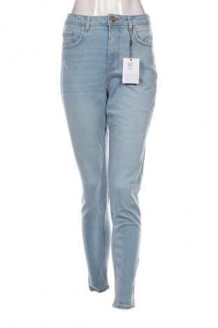 Blugi de femei Pieces, Mărime S, Culoare Argintiu, Preț 261,99 Lei