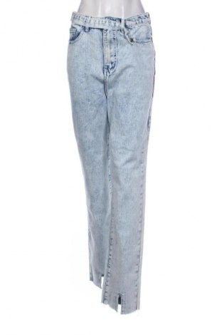 Damen Jeans Pretty Little Thing, Größe M, Farbe Mehrfarbig, Preis 15,58 €
