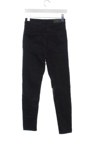 Damskie jeansy Pull&Bear, Rozmiar S, Kolor Czarny, Cena 95,99 zł