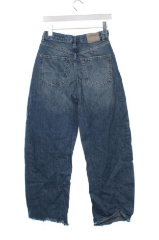 Dámské džíny  Pull&Bear, Velikost XS, Barva Modrá, Cena  469,00 Kč