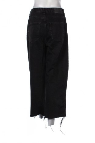 Γυναικείο Τζίν Pull&Bear, Μέγεθος M, Χρώμα Μαύρο, Τιμή 14,83 €