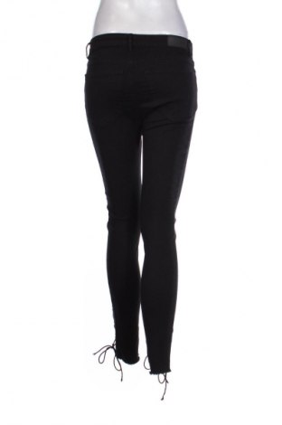 Dámske džínsy  Pull&Bear, Veľkosť M, Farba Čierna, Cena  24,30 €