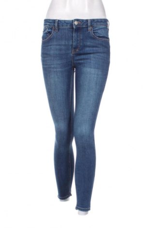 Damen Jeans Pull&Bear, Größe M, Farbe Blau, Preis 23,02 €