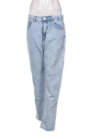 Dámske džínsy  Pull&Bear, Veľkosť L, Farba Modrá, Cena  14,91 €