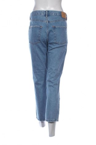 Damskie jeansy Pull&Bear, Rozmiar L, Kolor Niebieski, Cena 105,75 zł