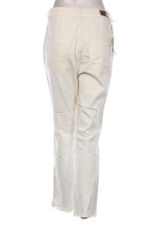 Damen Jeans Reiko, Größe M, Farbe Weiß, Preis € 64,99