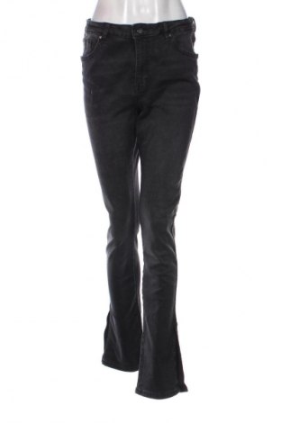 Damskie jeansy Reserved, Rozmiar L, Kolor Szary, Cena 37,99 zł