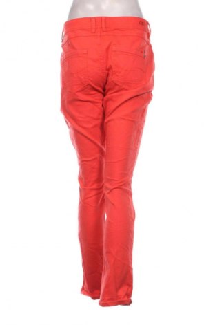 Damskie jeansy S.Oliver, Rozmiar L, Kolor Czerwony, Cena 54,99 zł