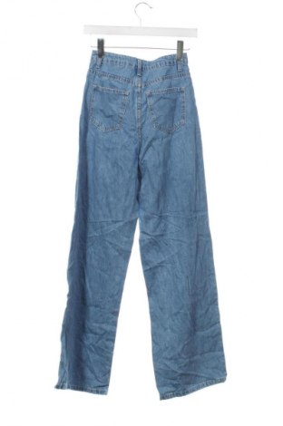 Damskie jeansy SHEIN, Rozmiar XXS, Kolor Niebieski, Cena 95,99 zł
