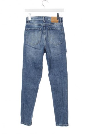 Damskie jeansy Stradivarius, Rozmiar S, Kolor Niebieski, Cena 38,99 zł