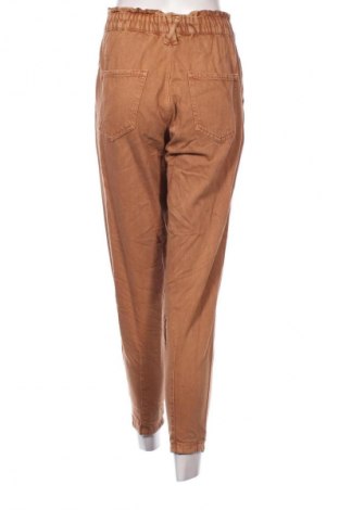 Damen Jeans Stradivarius, Größe S, Farbe Braun, Preis € 20,99