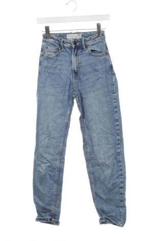Damen Jeans Stradivarius, Größe XS, Farbe Blau, Preis 20,99 €