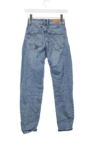 Damen Jeans Stradivarius, Größe XS, Farbe Blau, Preis 20,99 €