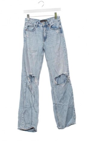 Blugi de femei Stradivarius, Mărime XS, Culoare Albastru, Preț 98,99 Lei