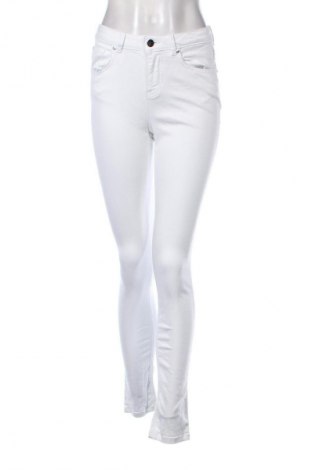 Damskie jeansy Tamaris, Rozmiar S, Kolor Biały, Cena 72,99 zł