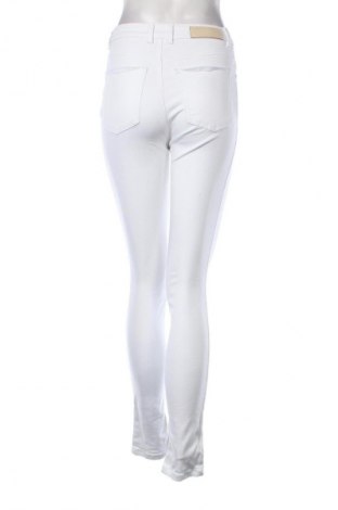 Damskie jeansy Tamaris, Rozmiar S, Kolor Biały, Cena 72,99 zł