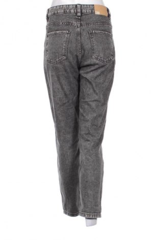 Blugi de femei Terranova, Mărime M, Culoare Gri, Preț 47,99 Lei