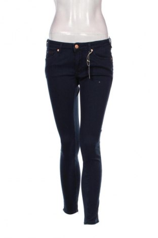 Damskie jeansy Tommy Jeans, Rozmiar M, Kolor Niebieski, Cena 564,99 zł
