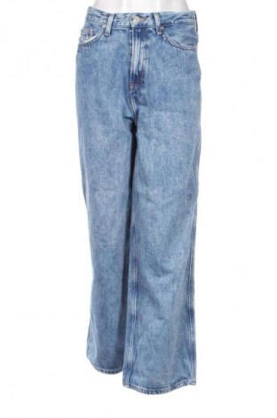 Dámské džíny  Tommy Jeans, Velikost M, Barva Modrá, Cena  669,00 Kč