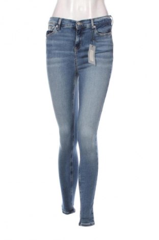 Dámské džíny  Tommy Jeans, Velikost S, Barva Modrá, Cena  2 699,00 Kč