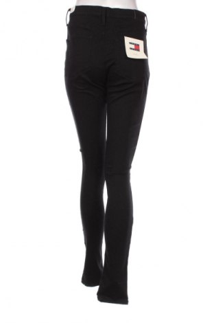 Dámske džínsy  Tommy Jeans, Veľkosť M, Farba Čierna, Cena  40,95 €
