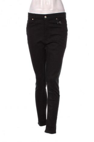 Damskie jeansy Trendyol, Rozmiar M, Kolor Czarny, Cena 305,99 zł