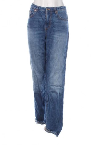Dámske džínsy  United Colors Of Benetton, Veľkosť L, Farba Modrá, Cena  23,95 €