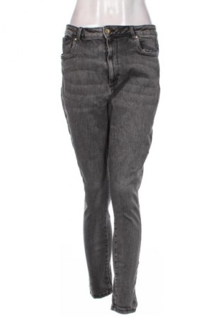 Damskie jeansy Vero Moda, Rozmiar L, Kolor Szary, Cena 111,99 zł
