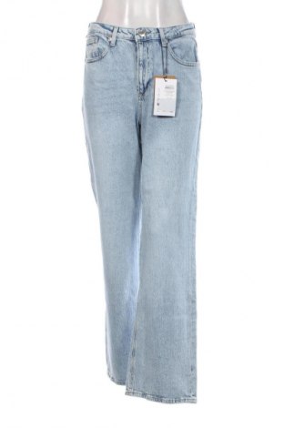 Дамски дънки Vero Moda, Размер M, Цвят Син, Цена 77,99 лв.