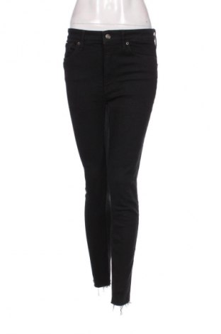 Damskie jeansy Zara, Rozmiar M, Kolor Czarny, Cena 34,99 zł