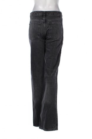 Damskie jeansy Zara, Rozmiar M, Kolor Szary, Cena 34,99 zł
