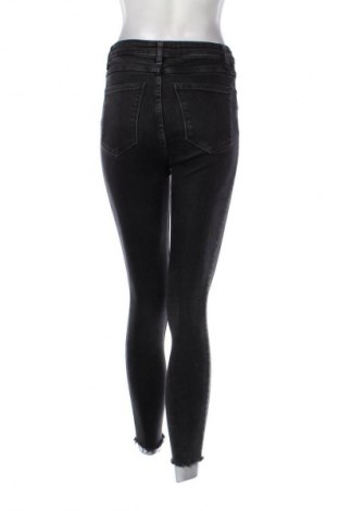 Blugi de femei Zara, Mărime S, Culoare Negru, Preț 71,05 Lei