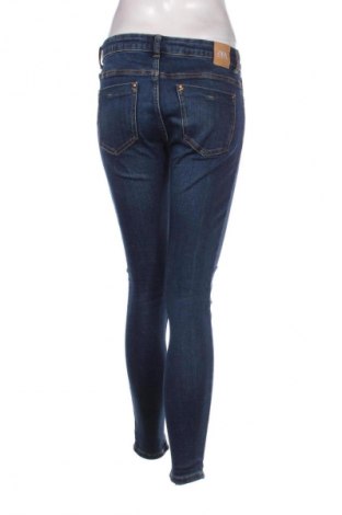 Blugi de femei Zara, Mărime M, Culoare Albastru, Preț 37,99 Lei