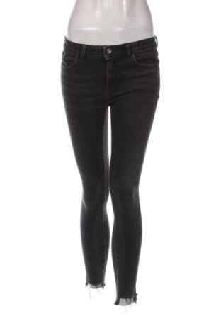 Дамски дънки Zara, Размер M, Цвят Черен, Цена 26,98 лв.