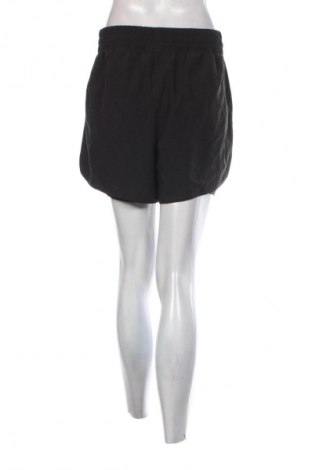 Pantaloni scurți de femei Avia, Mărime M, Culoare Negru, Preț 64,99 Lei