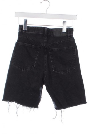 Damen Shorts Bershka, Größe XS, Farbe Schwarz, Preis 13,99 €