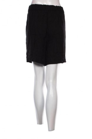 Pantaloni scurți de femei C&A, Mărime XL, Culoare Negru, Preț 64,99 Lei
