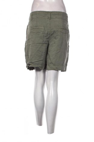 Dámské kraťasy  Camel Active, Velikost M, Barva Zelená, Cena  779,00 Kč
