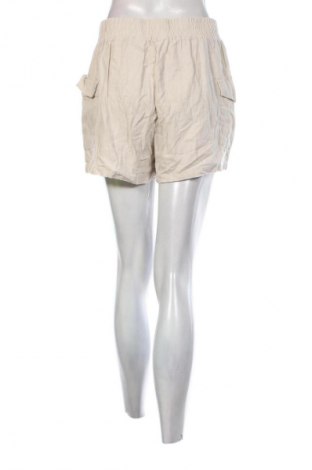 Damskie szorty Charlotte Russe, Rozmiar L, Kolor Beżowy, Cena 62,99 zł