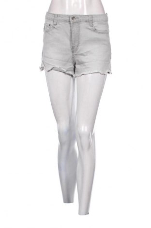 Γυναικείο κοντό παντελόνι Elegant, Μέγεθος M, Χρώμα Ασημί, Τιμή 5,99 €