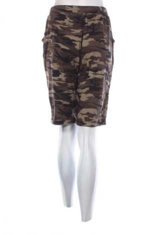 Damen Shorts Emery rose, Größe M, Farbe Mehrfarbig, Preis € 13,99