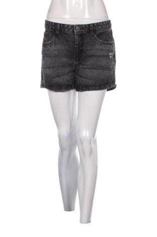 Pantaloni scurți de femei Esmara, Mărime M, Culoare Gri, Preț 50,00 Lei