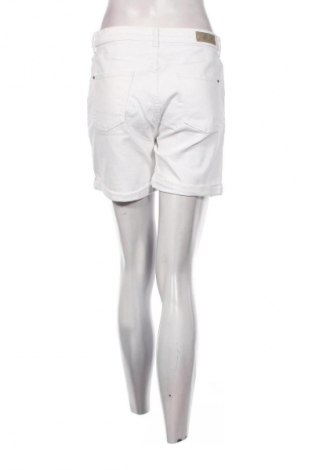 Damen Shorts Esprit, Größe M, Farbe Weiß, Preis 53,99 €