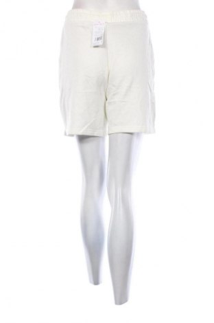 Damen Shorts F&F, Größe M, Farbe Ecru, Preis € 21,99